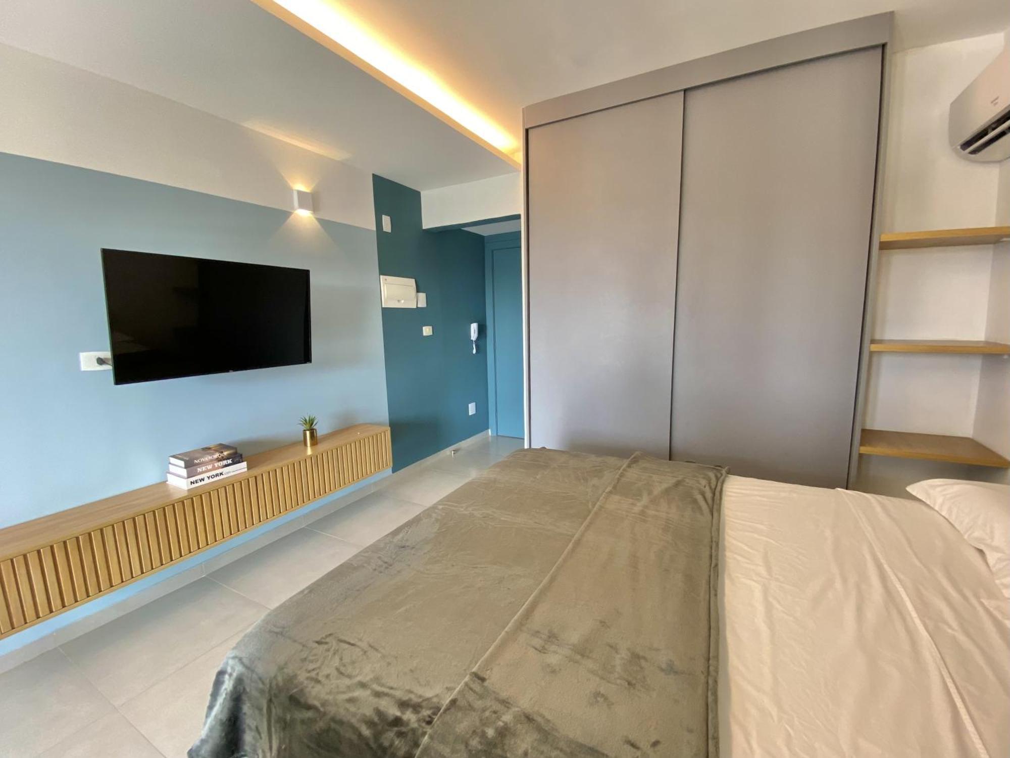 109 - Flat Elegante Na De Jaguaribe - *